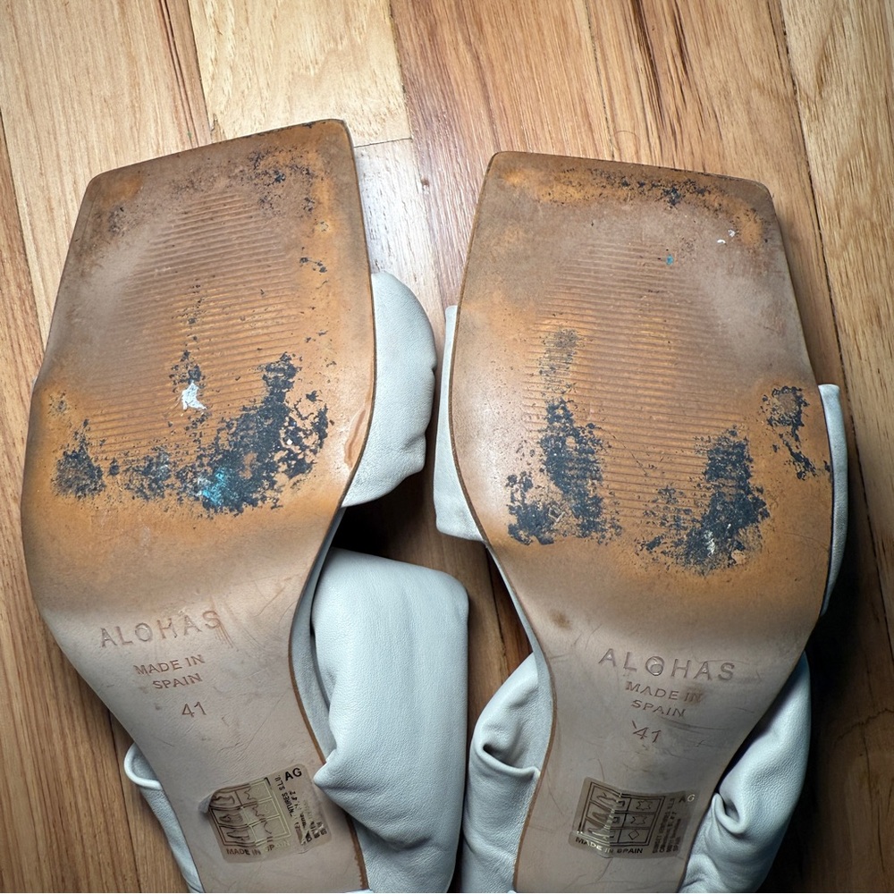 Alohas Twist Leather Heeled Sandal - Picture 8 of 14